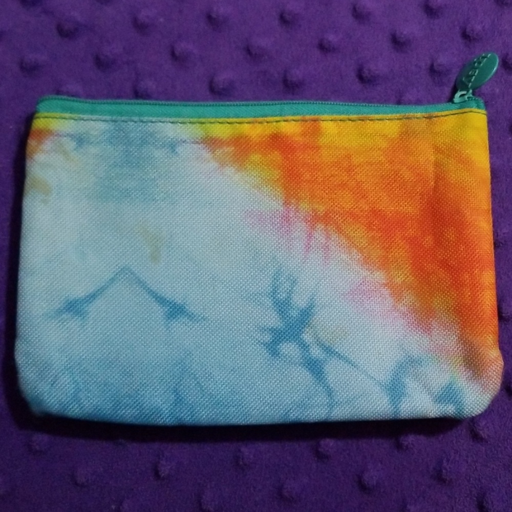 Ipsy bag - Picture 2 of 3